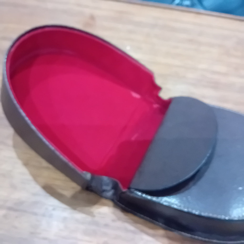 VINTAGE 1970'S GUCCI PENNY COIN PURSE