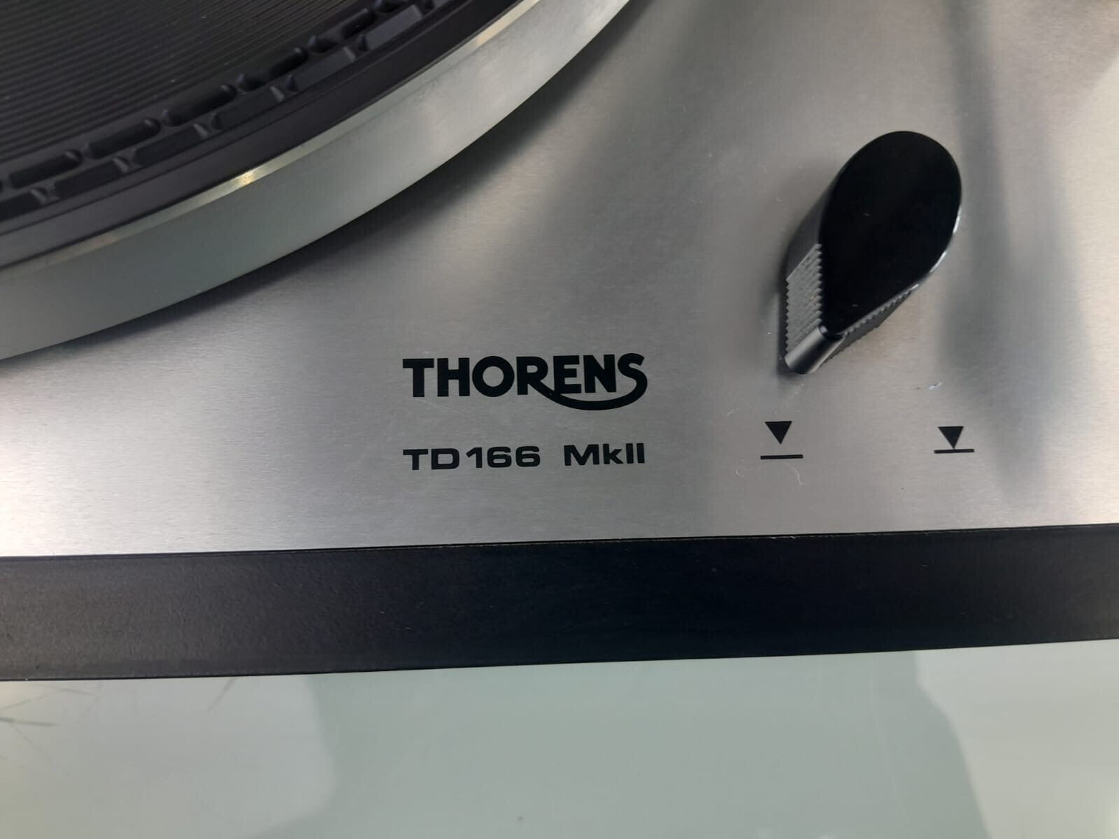THORENS TD 166 MKII AUDIO TECHNICA CARTRIDGE TURNTABLE