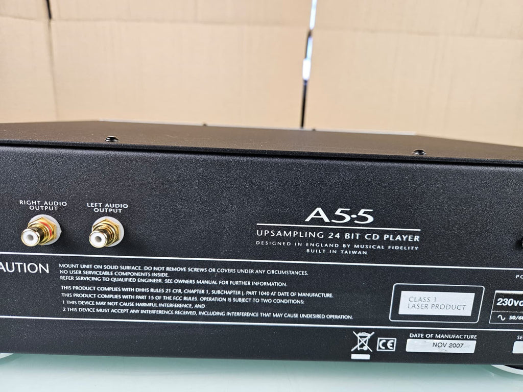 MUSICAL FIDELITY A5.5 UPSAMPLING 24 BIT CD PLAYER WITH REMOTE