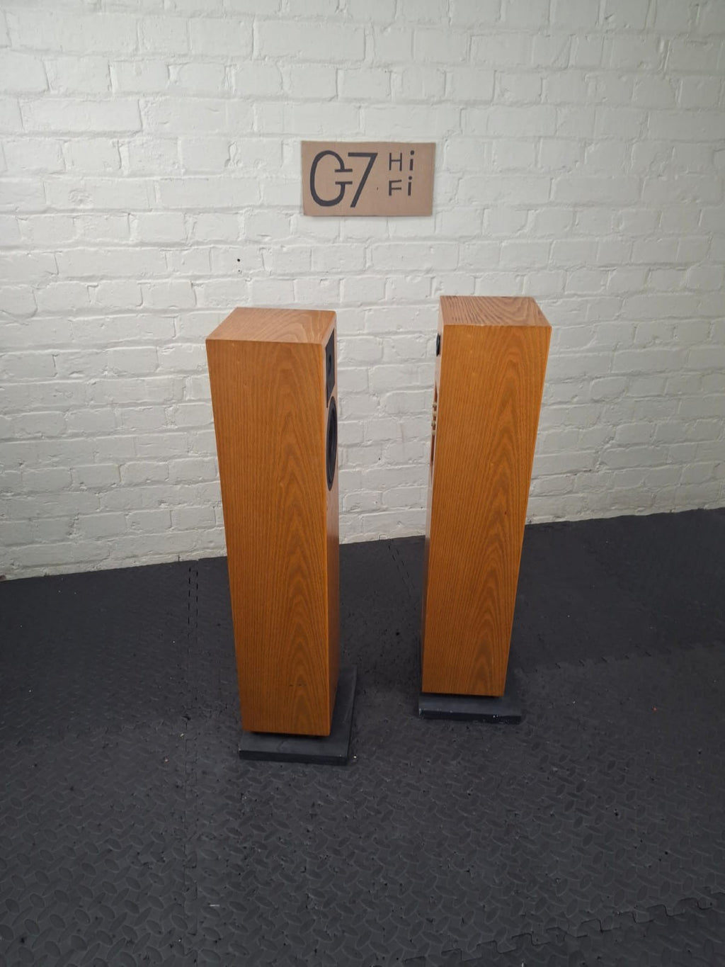 NEAT ACOUSTICS ELITE FLOOR STANDING SPEAKERS