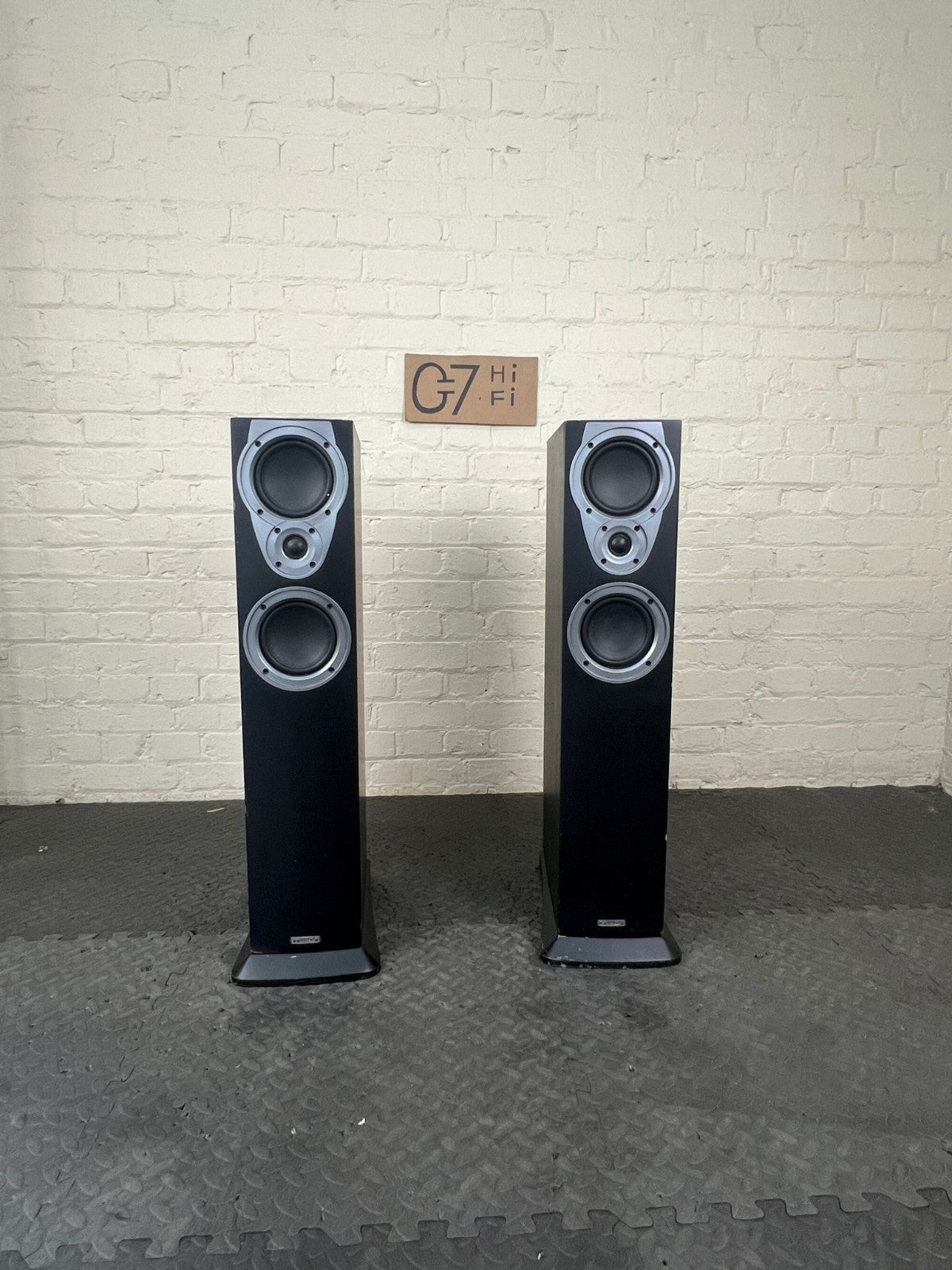 MISSION MX 3 FLOOR STANDING SPEAKERS WITH SPEAKER PLATFORMS STANDS