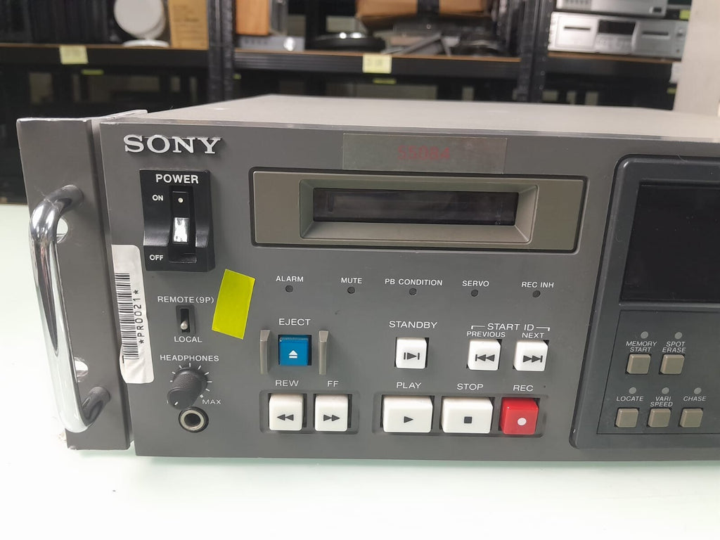 SONY PCM 7050 DIGITAL AUDIO RECORDER