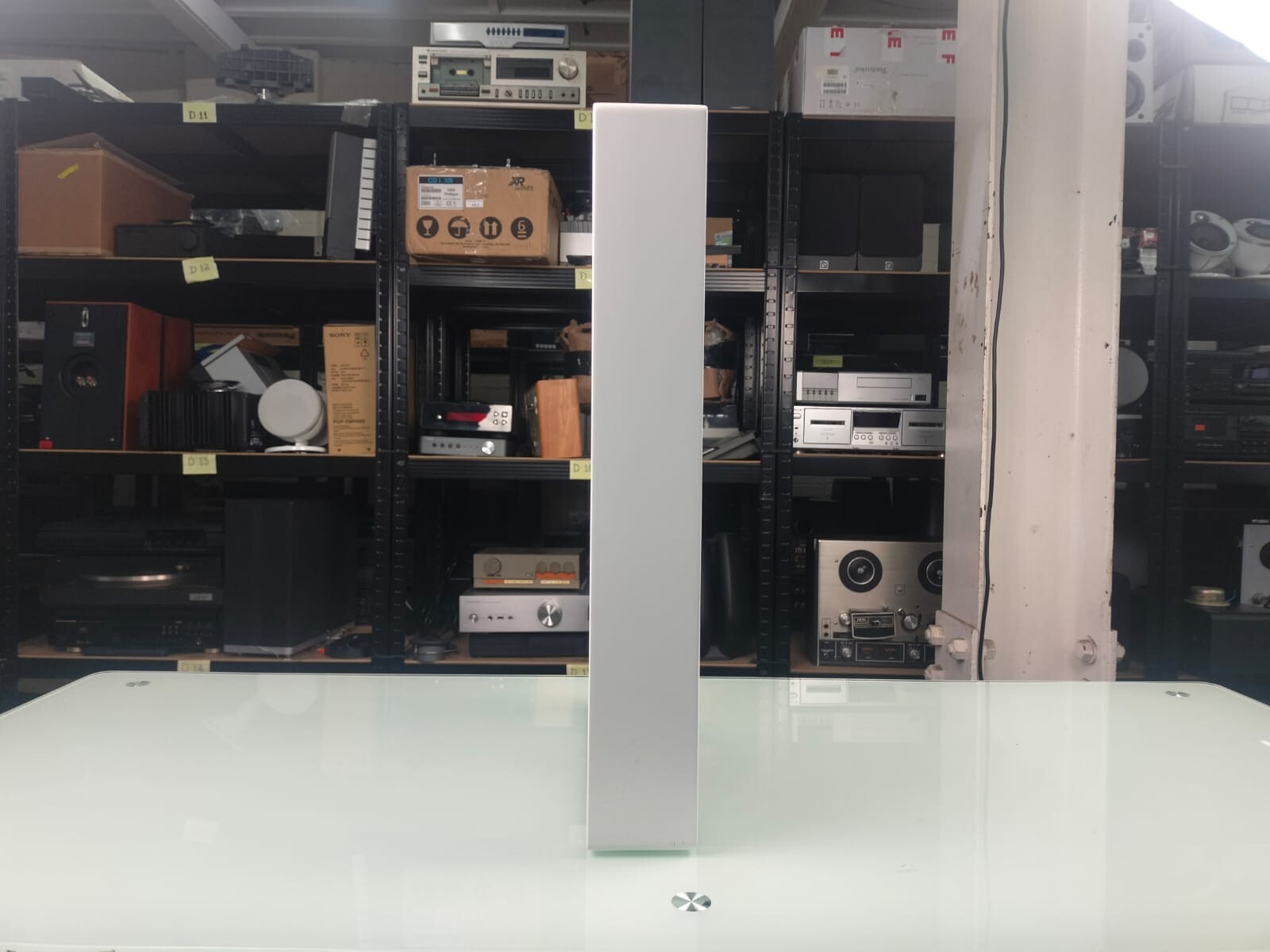 MONITOR AUDIO SOUNDFRAME 1 ON-WALL SPEAKER #002