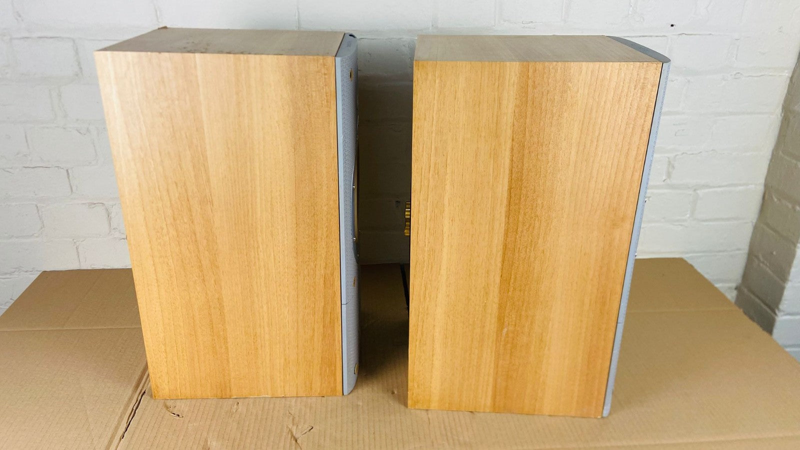 BOWERS & WILKINS B&W DM 602 S3 SPEAKERS