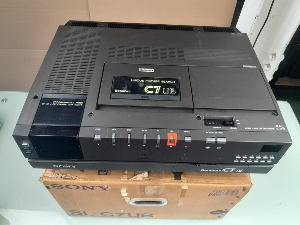 SONY SL C7UB BETAMAX VIDEO CASSETTE RECORDER