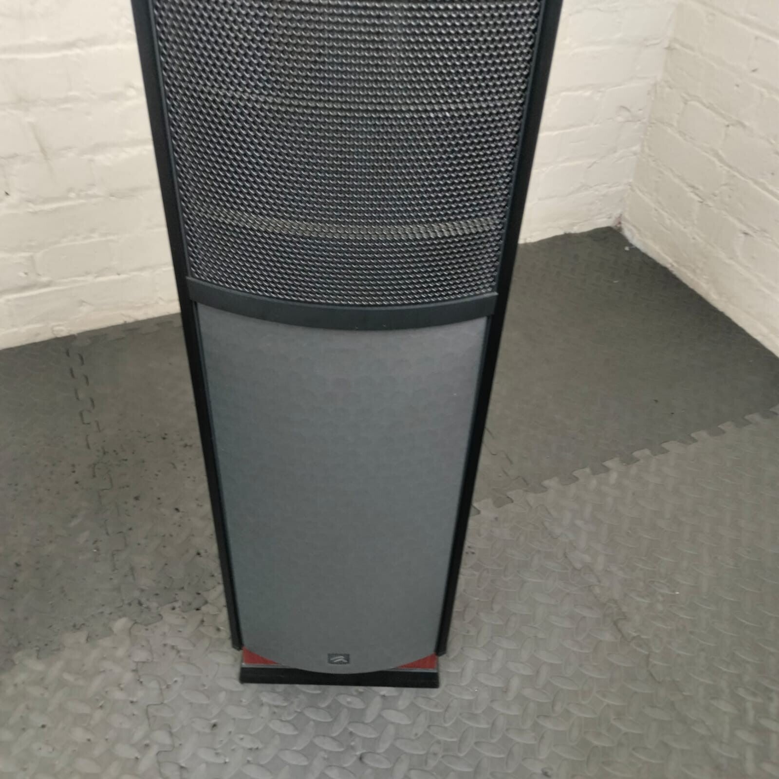 MARTIN LOGAN PURITY HYBRID ELECTROSTATIC FLOOR STANDING SPEAKERS