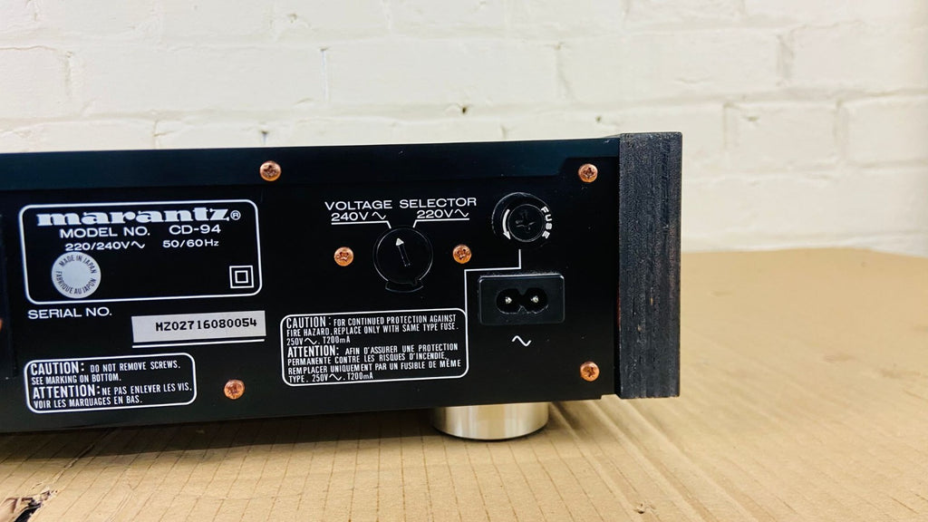 MARANTZ CD 94 CD PLAYER WITH REMOTE