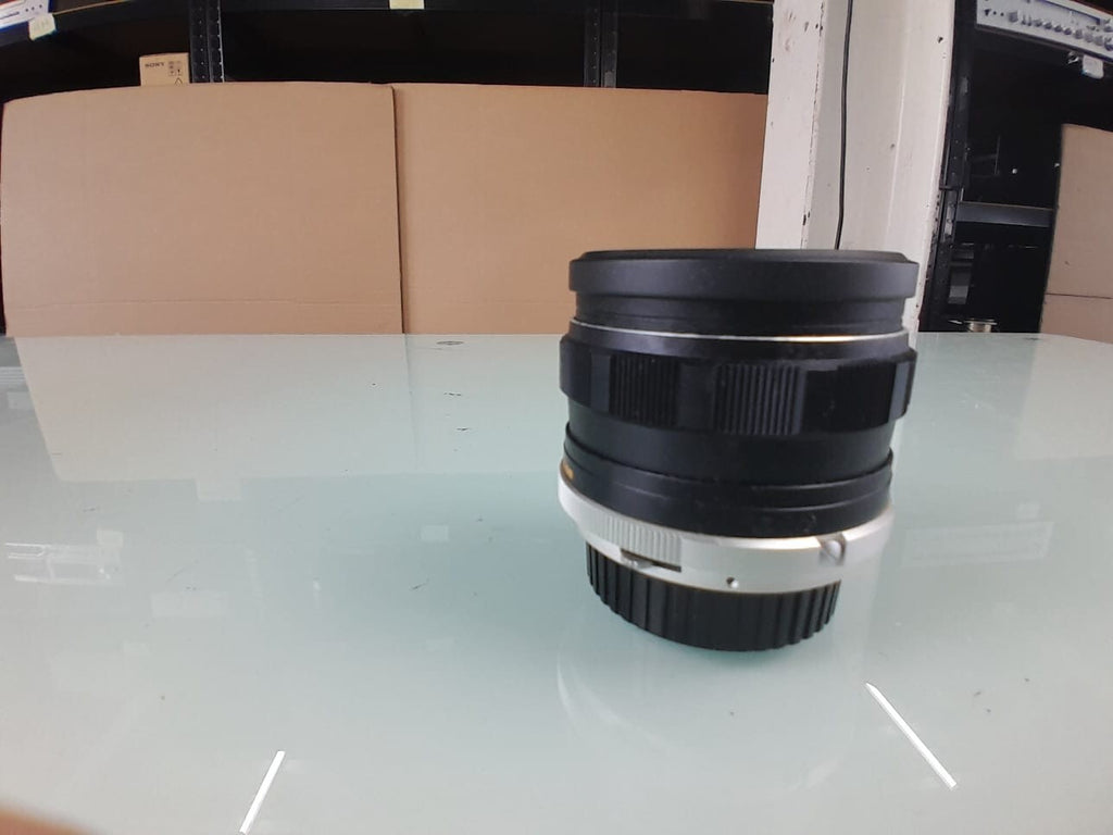 MINOLTA MC W.ROKKOR-SG 28MM F/3.5 LENS