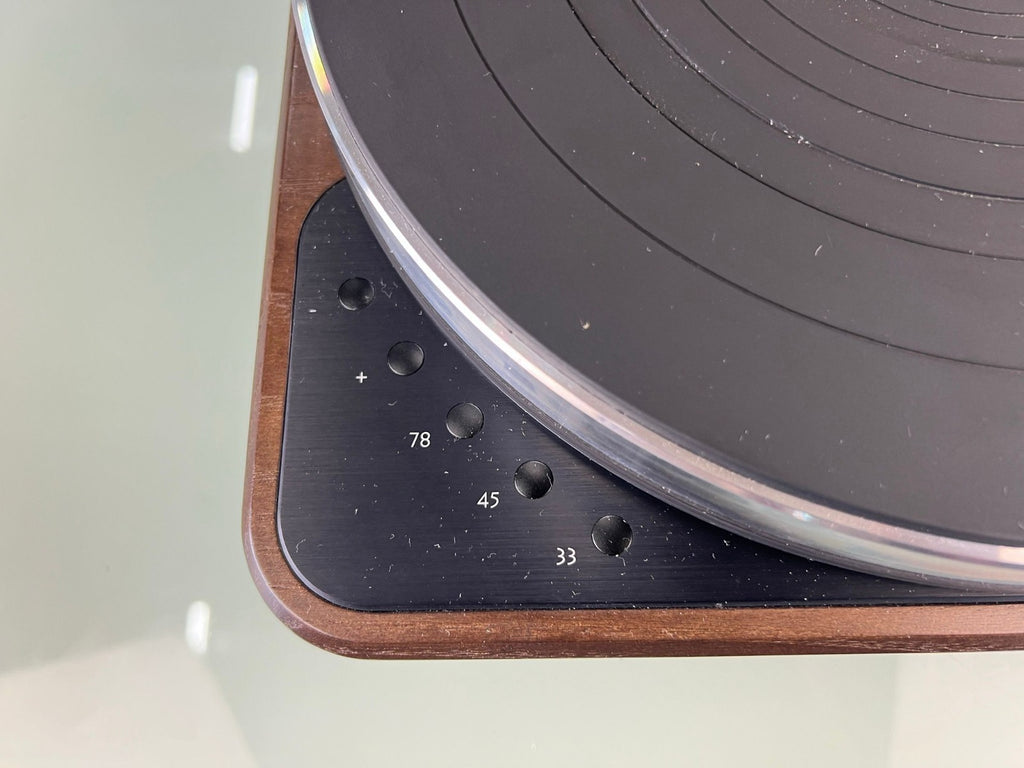 DR. FEICKERT ANALOGUE VOLARE TURNTABLE