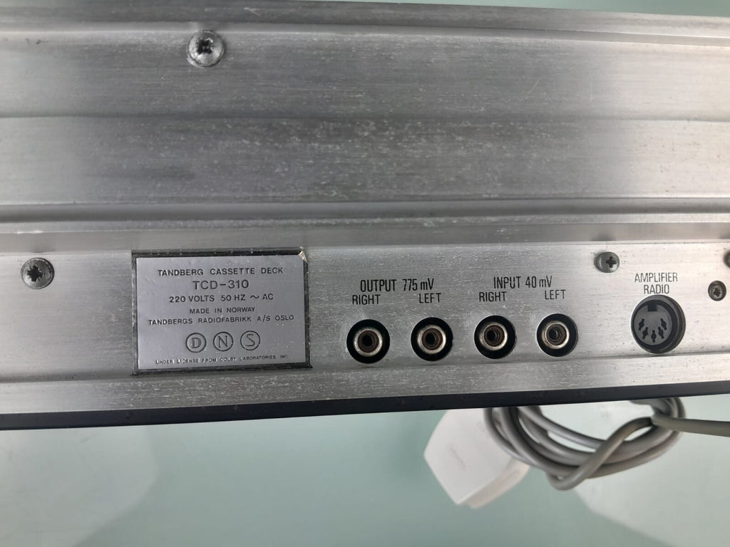 TANDBERG TCD 310 CASSETTE DECK