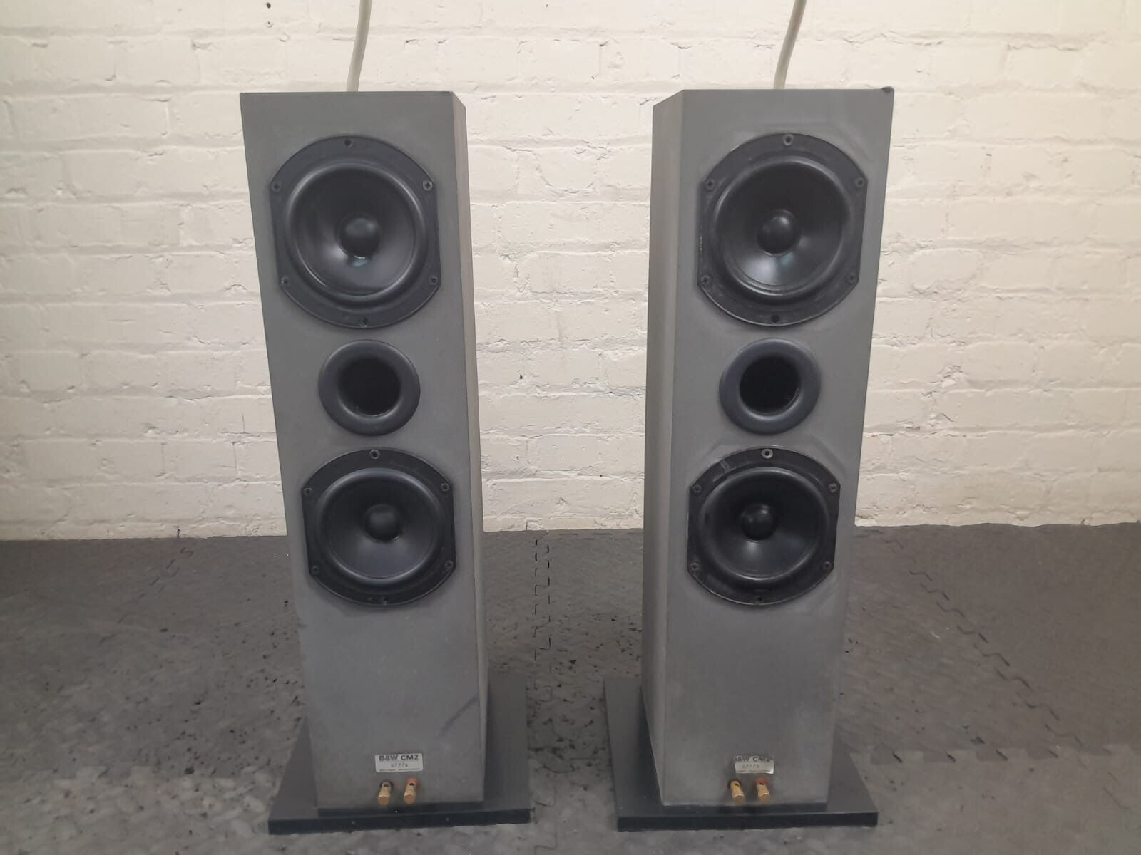 B&W BOWERS & WILKINS CM2 FLOOR STANDING SPEAKERS BASS WOOFER BOXES