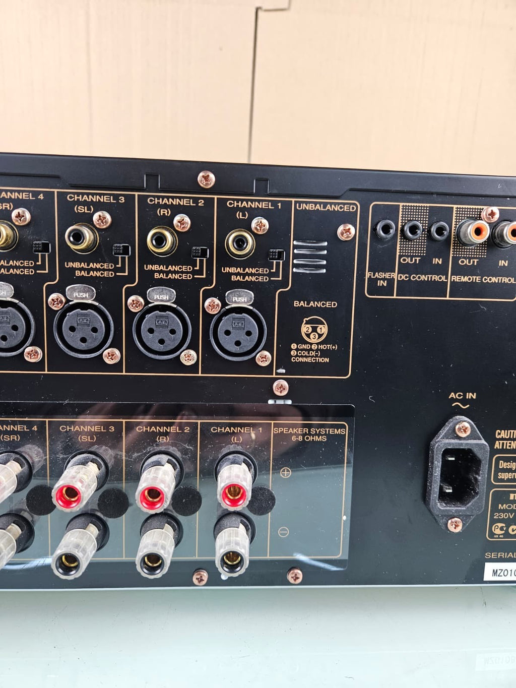 MARANTZ MM8003 POWER AMPLIFIER