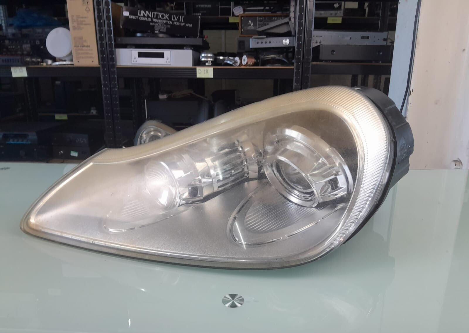 PORSCHE 957 CAYENNE GTS HEADLIGHT 2008 Passenger Side