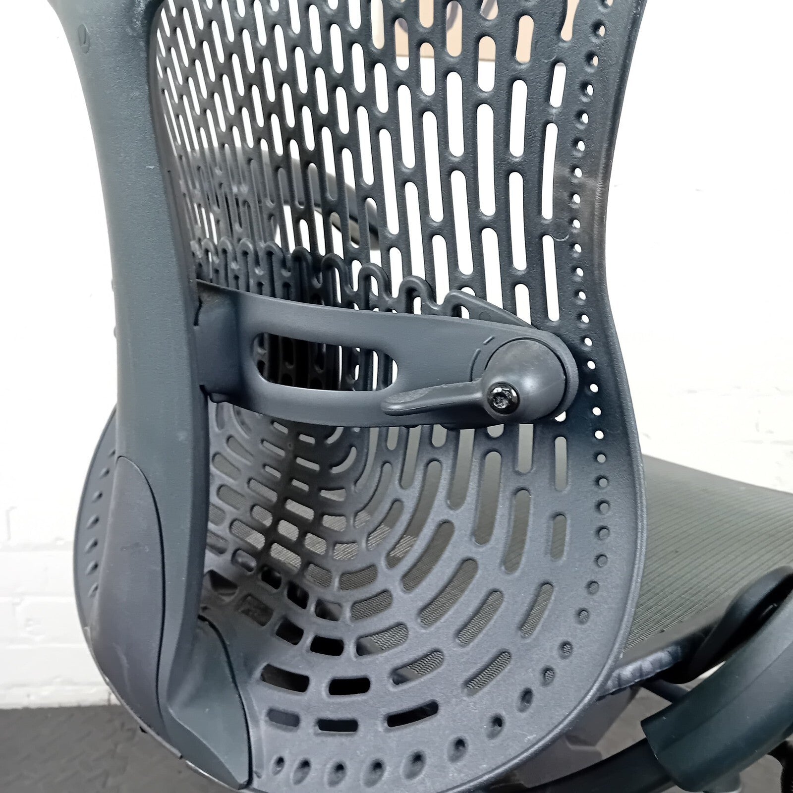 Herman Miller mira office boss Chair