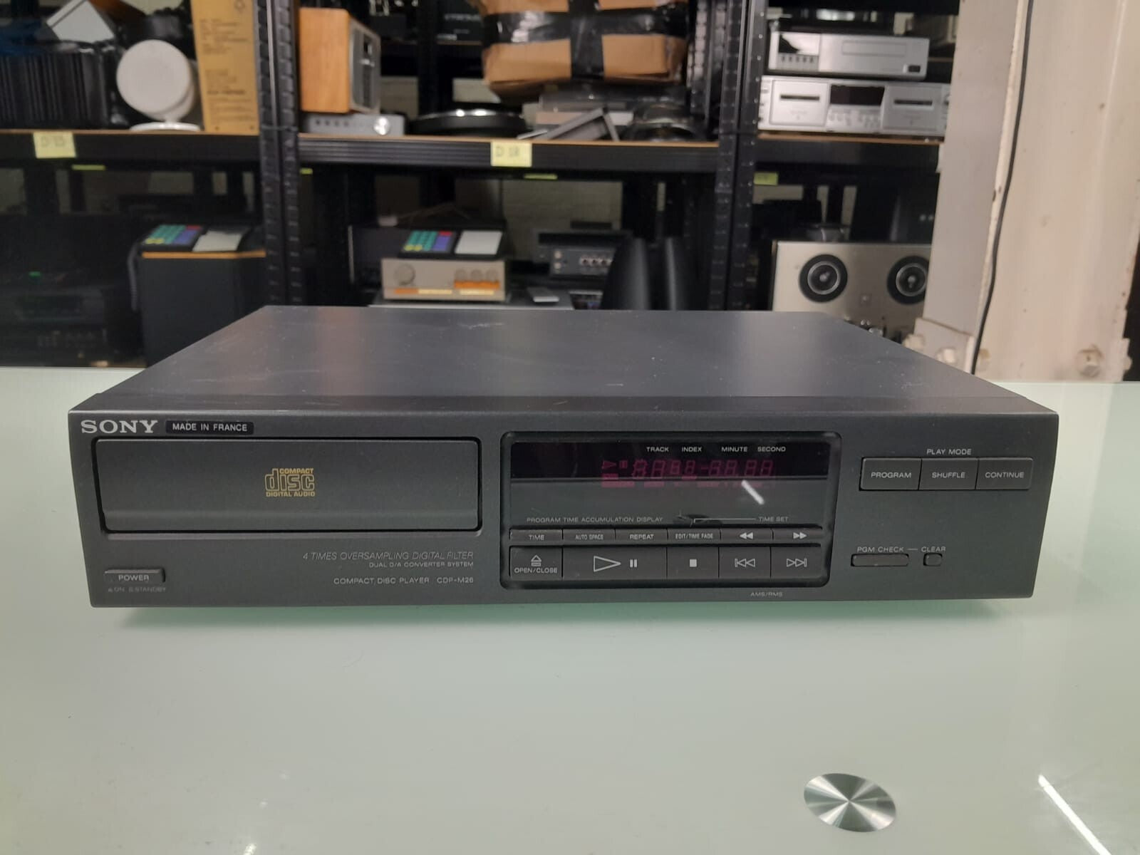 SONY CDP M26 CD PLAYER