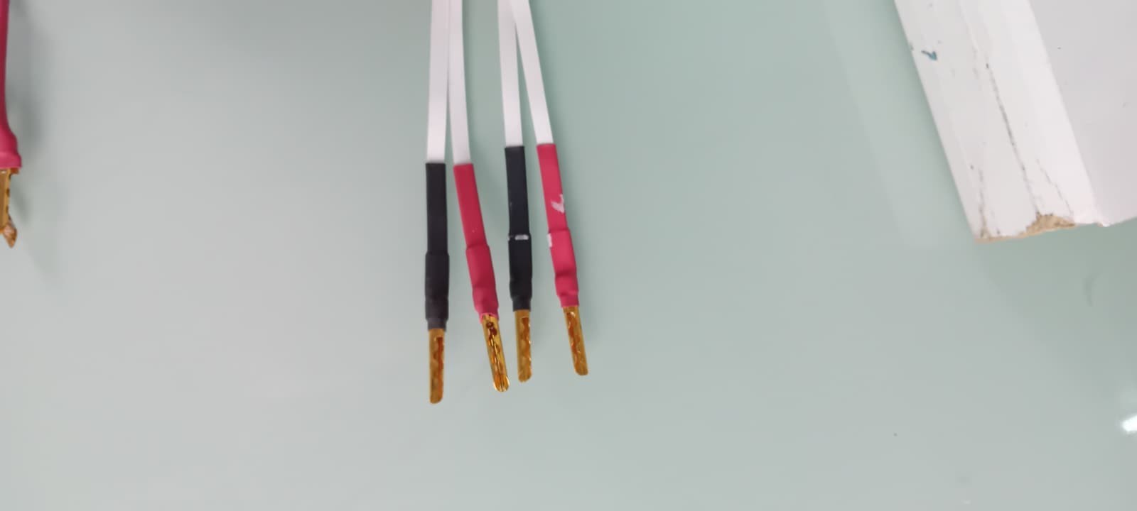 NORDOST FLATLINE 4 FLAT SPEAKER CABLE BI WIRE VERSION #002