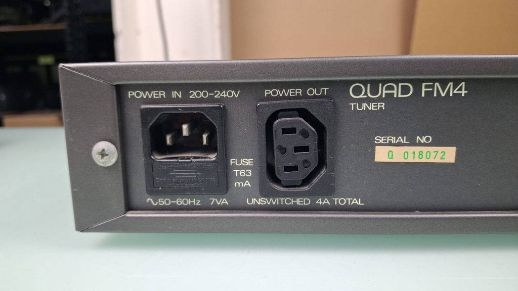 QUAD FM4 TUNER
