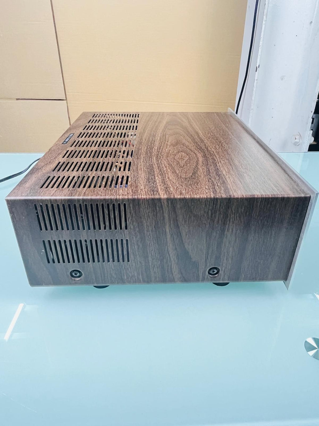 MARANTZ 1060 STEREO AMPLIFIER