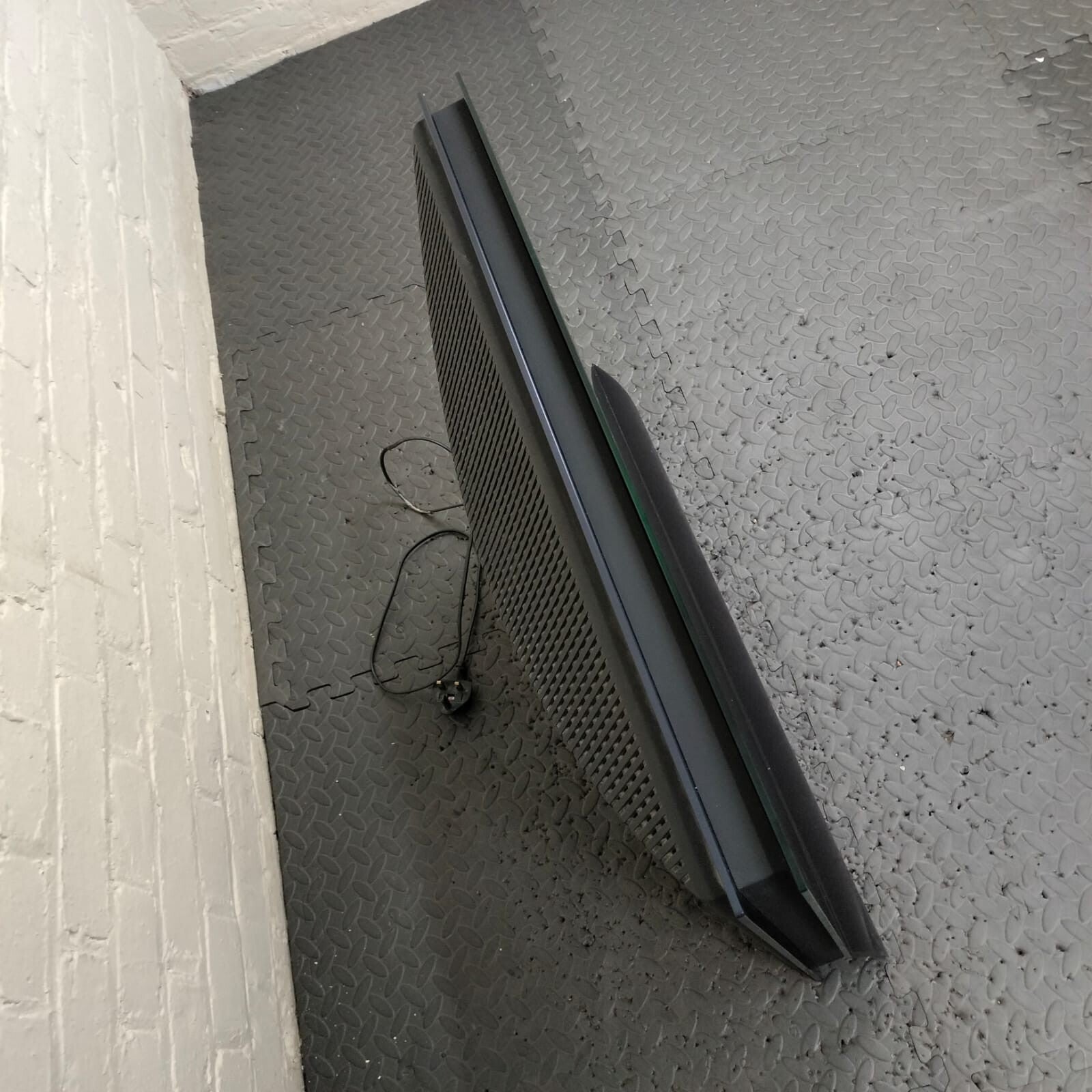 BANG & OLUFSEN B&O BEOCENTER 6 26 INCH TV