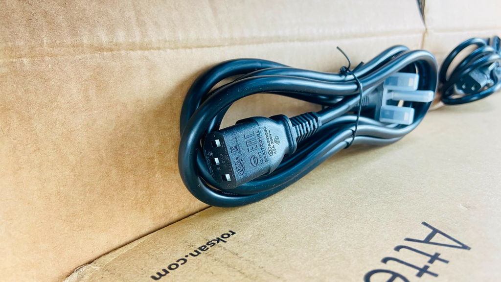 ROKSAN ATTESSA CD TRANSPORT WITH REMOTE CONTROL