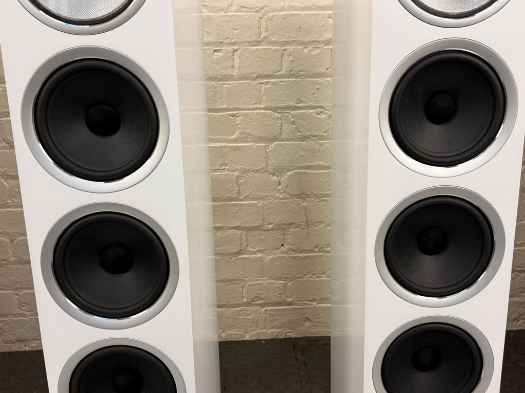 BOWERS & WILKINS B&W 702 S2 FLOOR STANDING SPEAKERS