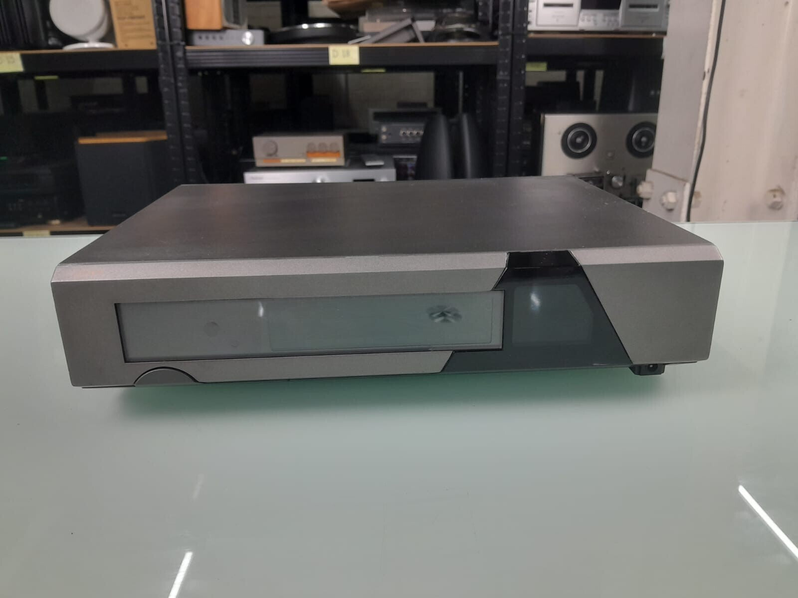 QUAD 66 PREAMPLIFIER