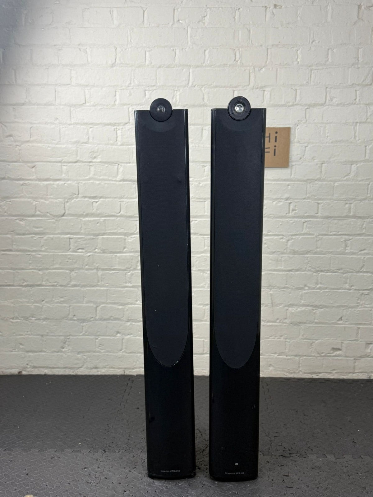 BOWERS & WILKINS B&W XT4 FLOOR STANDING SPEAKERS