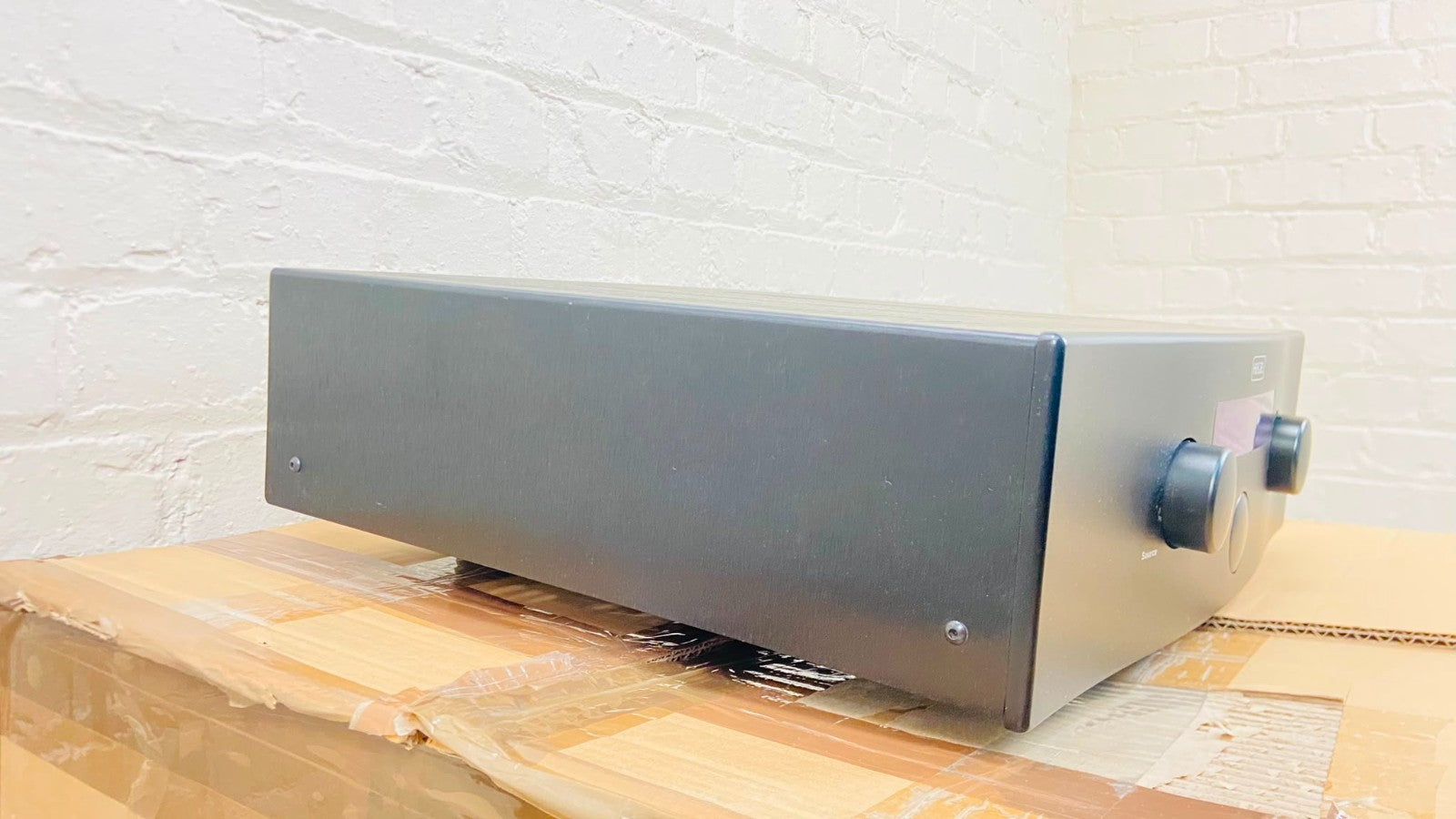HEGEL H200 INTEGRATED AMPLIFIER