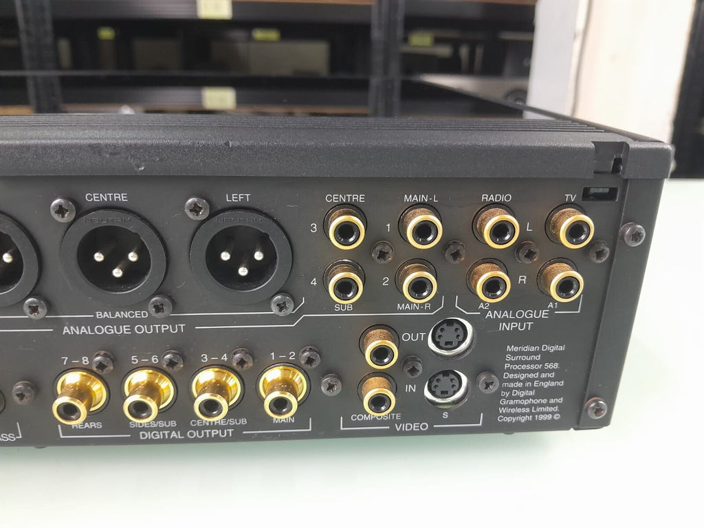 MERIDIAN 568 DIGITAL SURROUND PROCESSOR