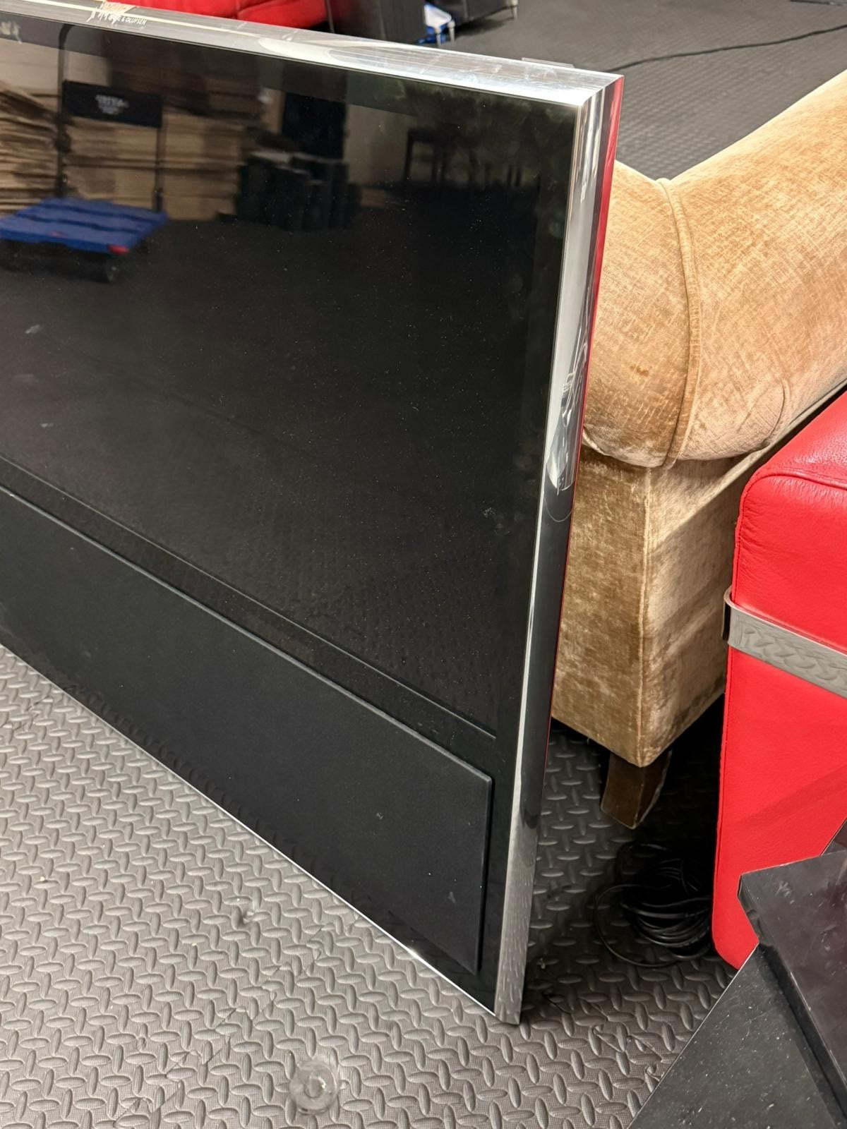 BANG & OLUFSEN B&O BEOVISION 11 40 INCH TV
