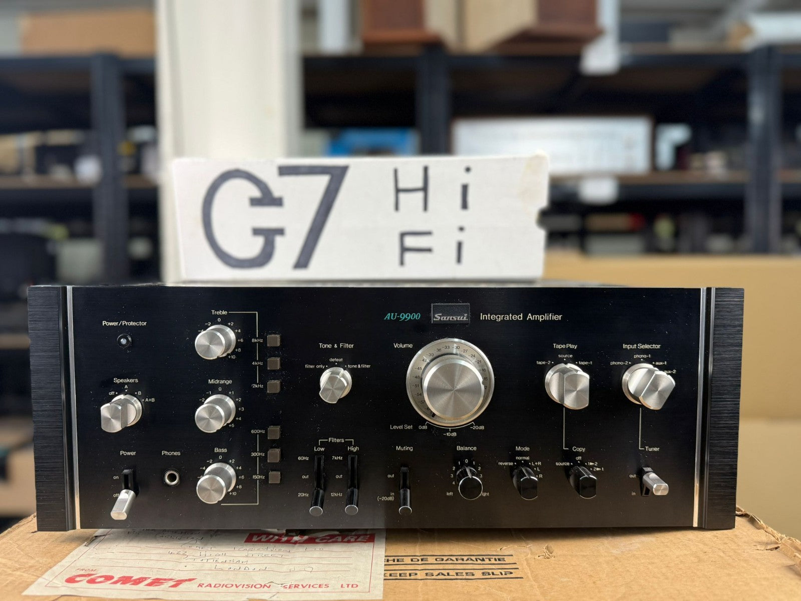 MINT SANSUI AU 9900 INTEGRATED AMPLIFIER