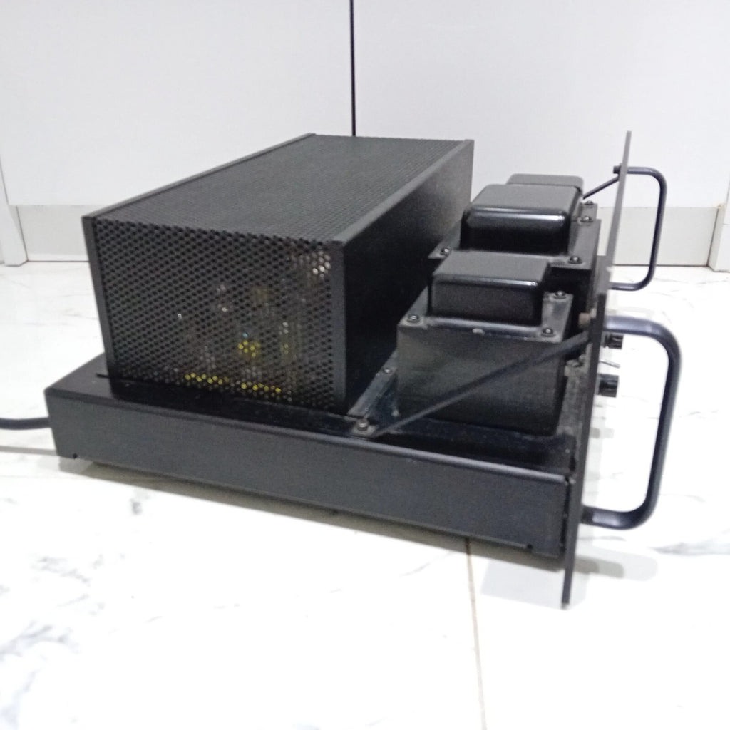 AUDIO RESEARCH MODEL D 70 TUBE VALVE VACUUM POWER AMPLIFIER