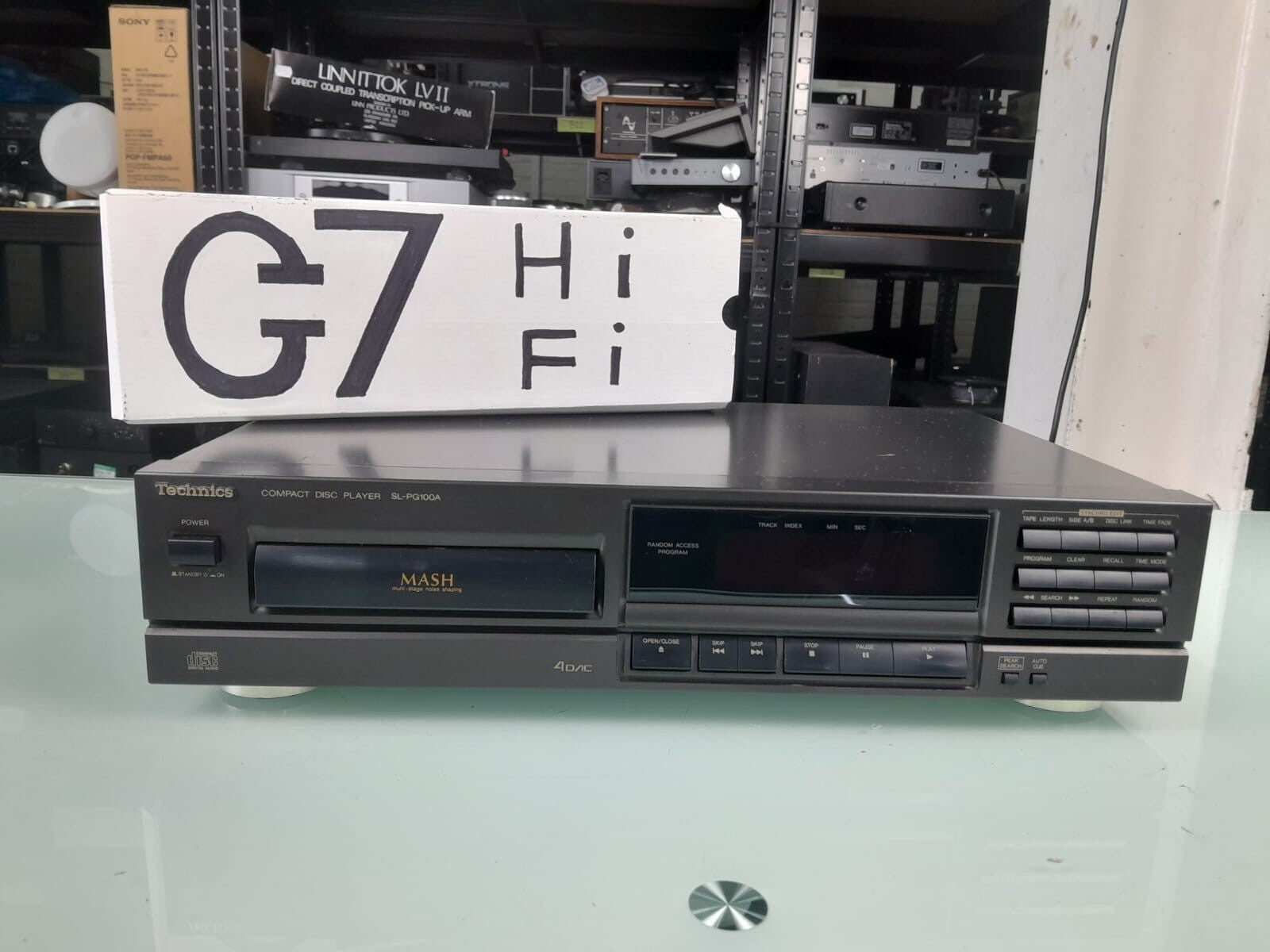 TECHNICS SL PG100A CD PLAYER