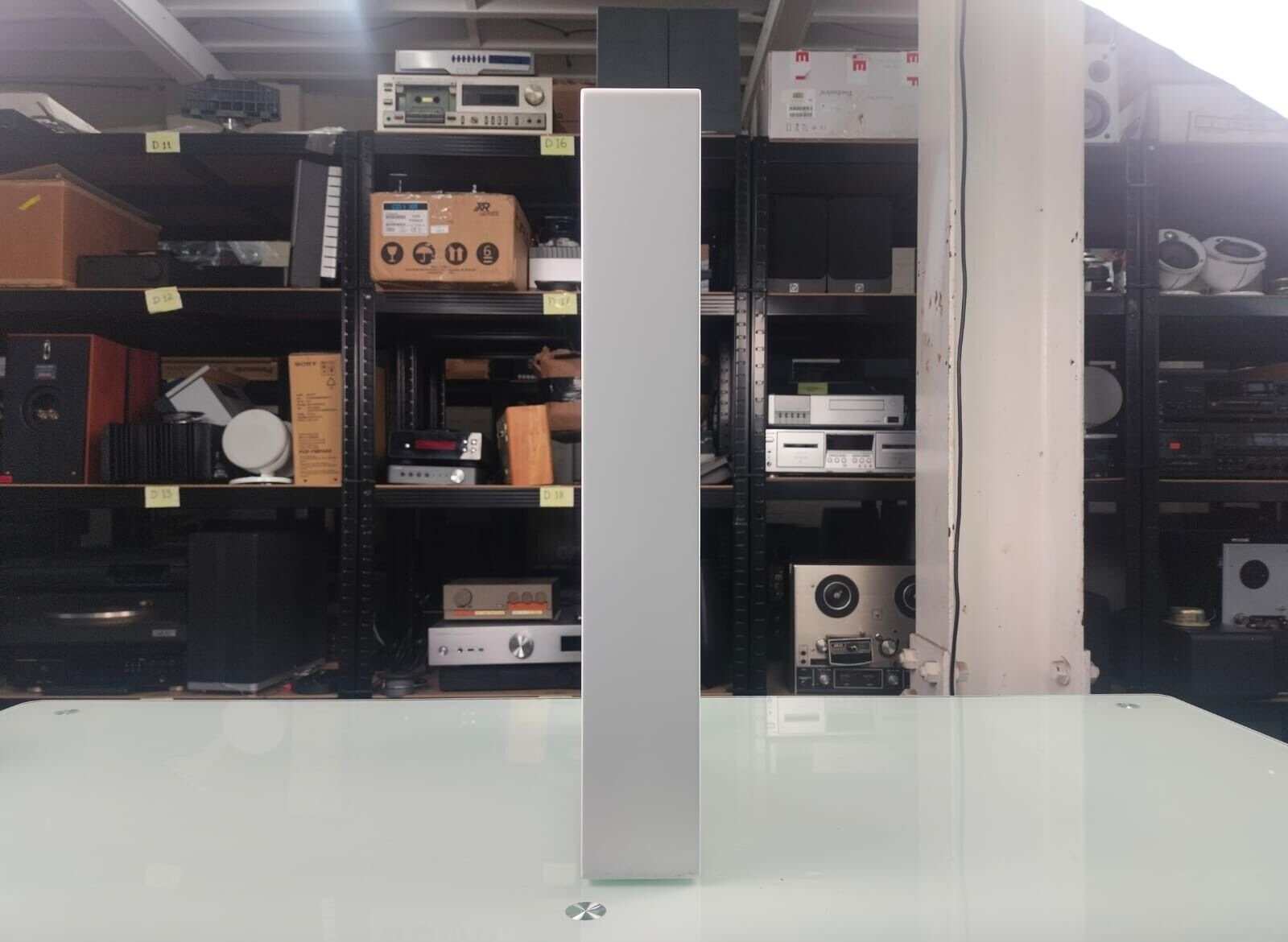 MONITOR AUDIO SOUNDFRAME 1 ON-WALL SPEAKER