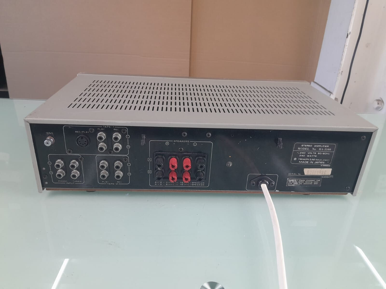 HITACHI HA 3500 STEREO AMPLIFIER