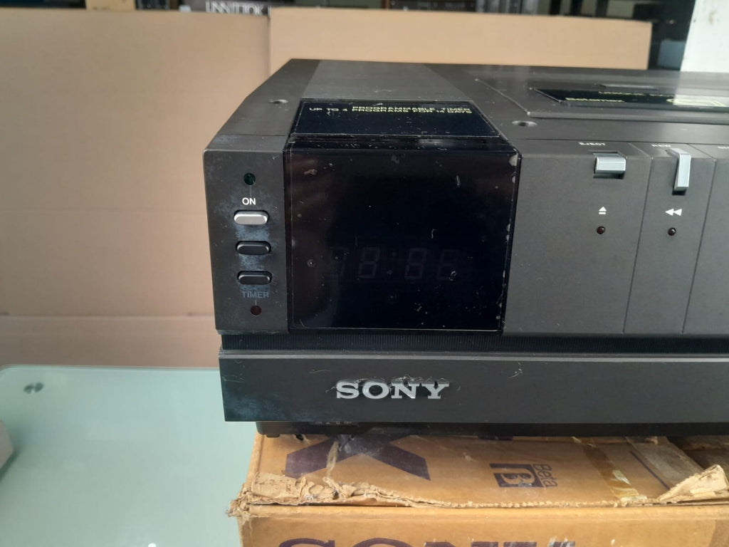 SONY SL C7UB BETAMAX VIDEO CASSETTE RECORDER