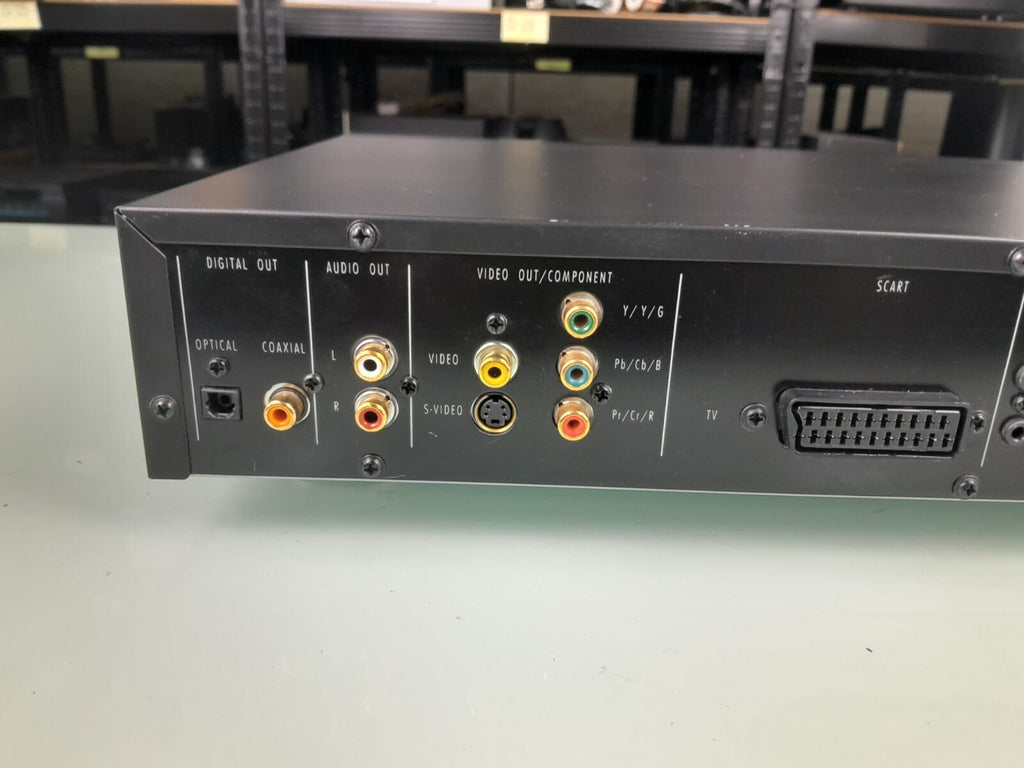 HARMAN KARDON DVD 25 DVD PLAYER