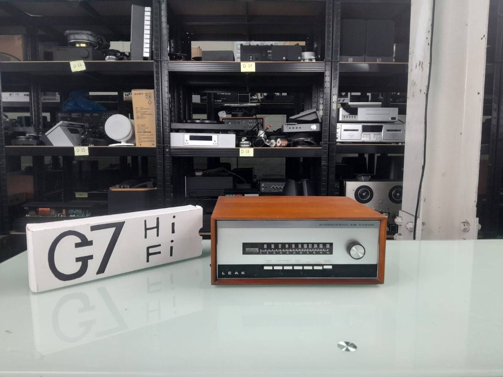 LEAK STEREOFETIC FM TUNER