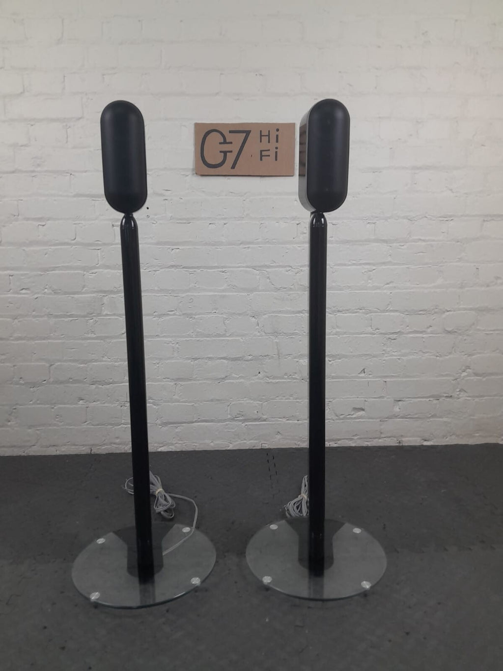 Q ACOUSTIC 7000LRI SPEAKERS WITH 7000ST FLOOR STANDS