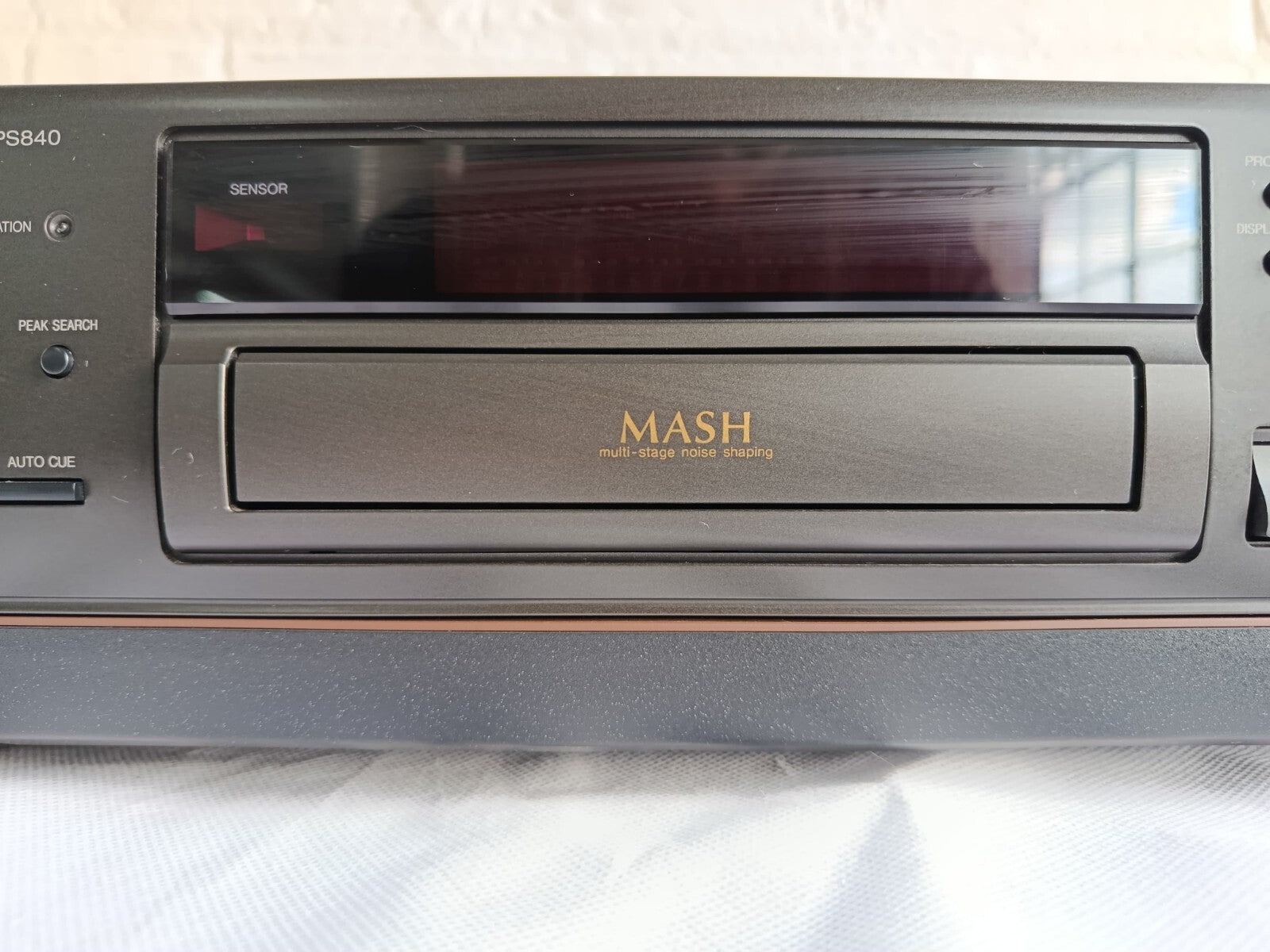 TECHNICS SL PS840 CD PLAYER