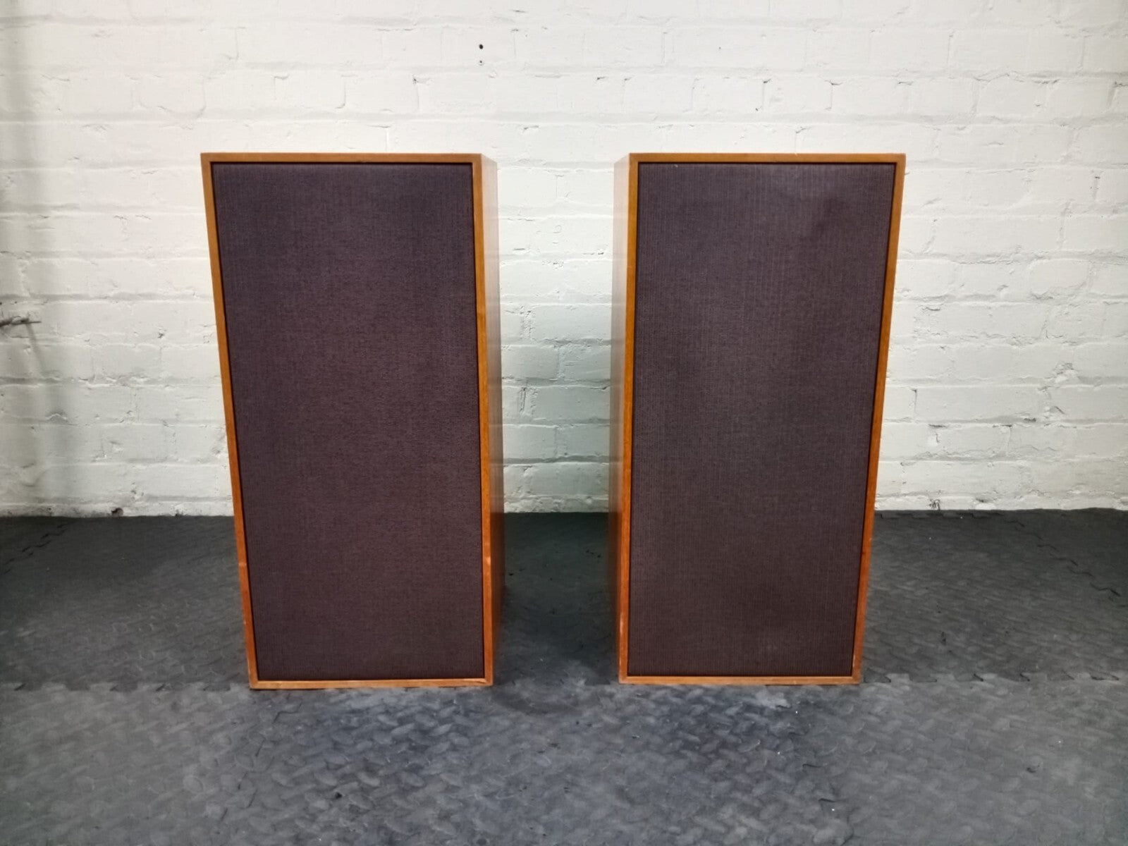 Spendor BC1A with M50 amplifiers Floor Standing Speakers