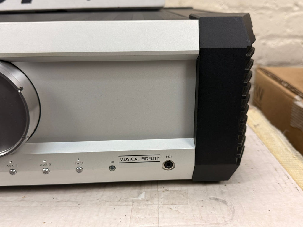 SERVICED MUSICAL FIDELITY KW 550 INTEGRATED AMPLIFIER & KW 550 POWER SUPPLY