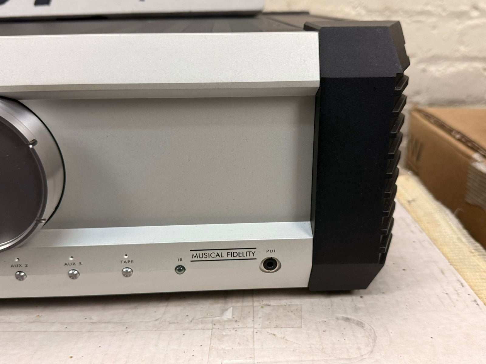 SERVICED MUSICAL FIDELITY KW 550 INTEGRATED AMPLIFIER & KW 550 POWER SUPPLY