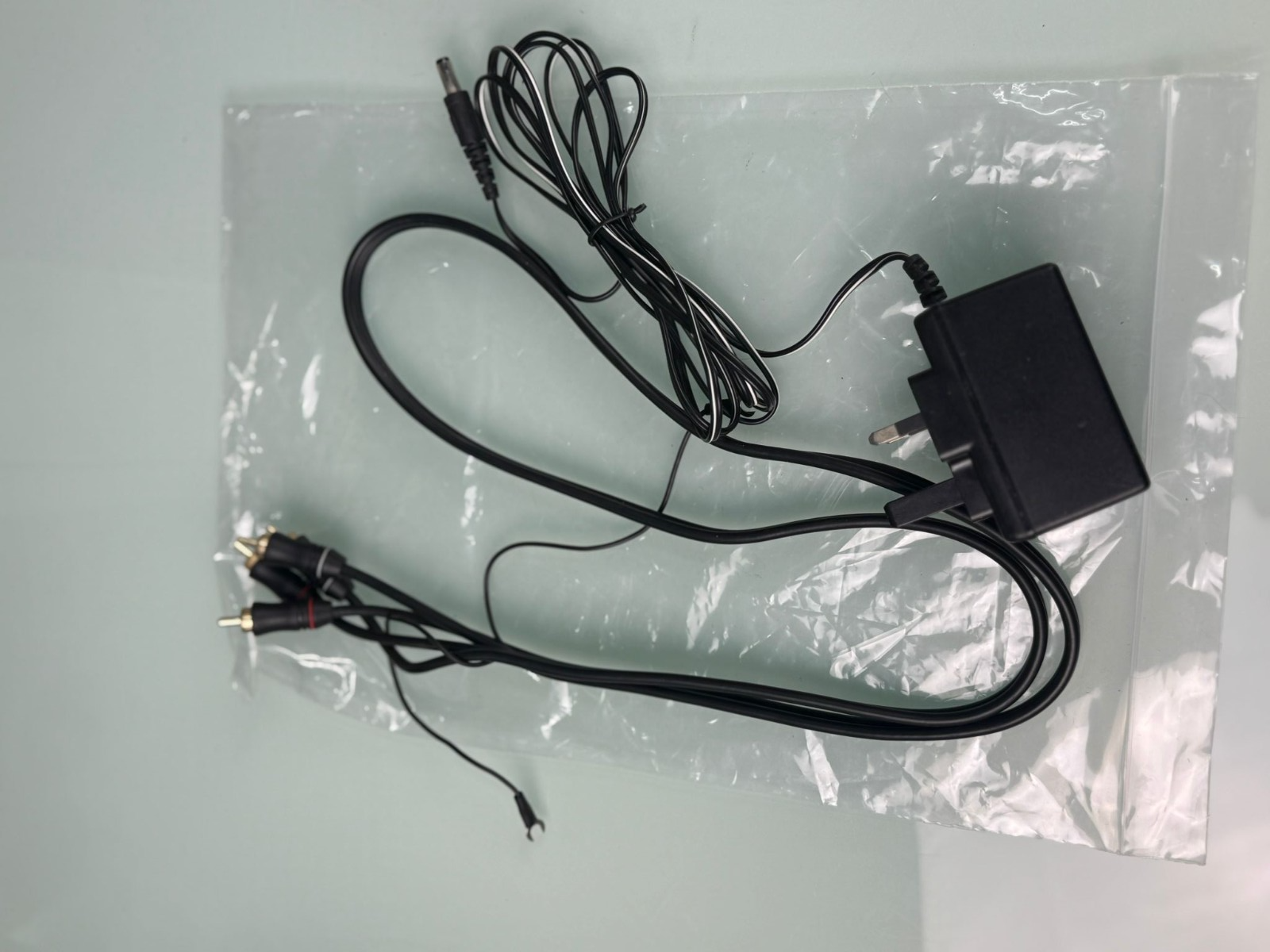 PRO-JECT RPM 1.3 GENIE WHITE TURNTABLE