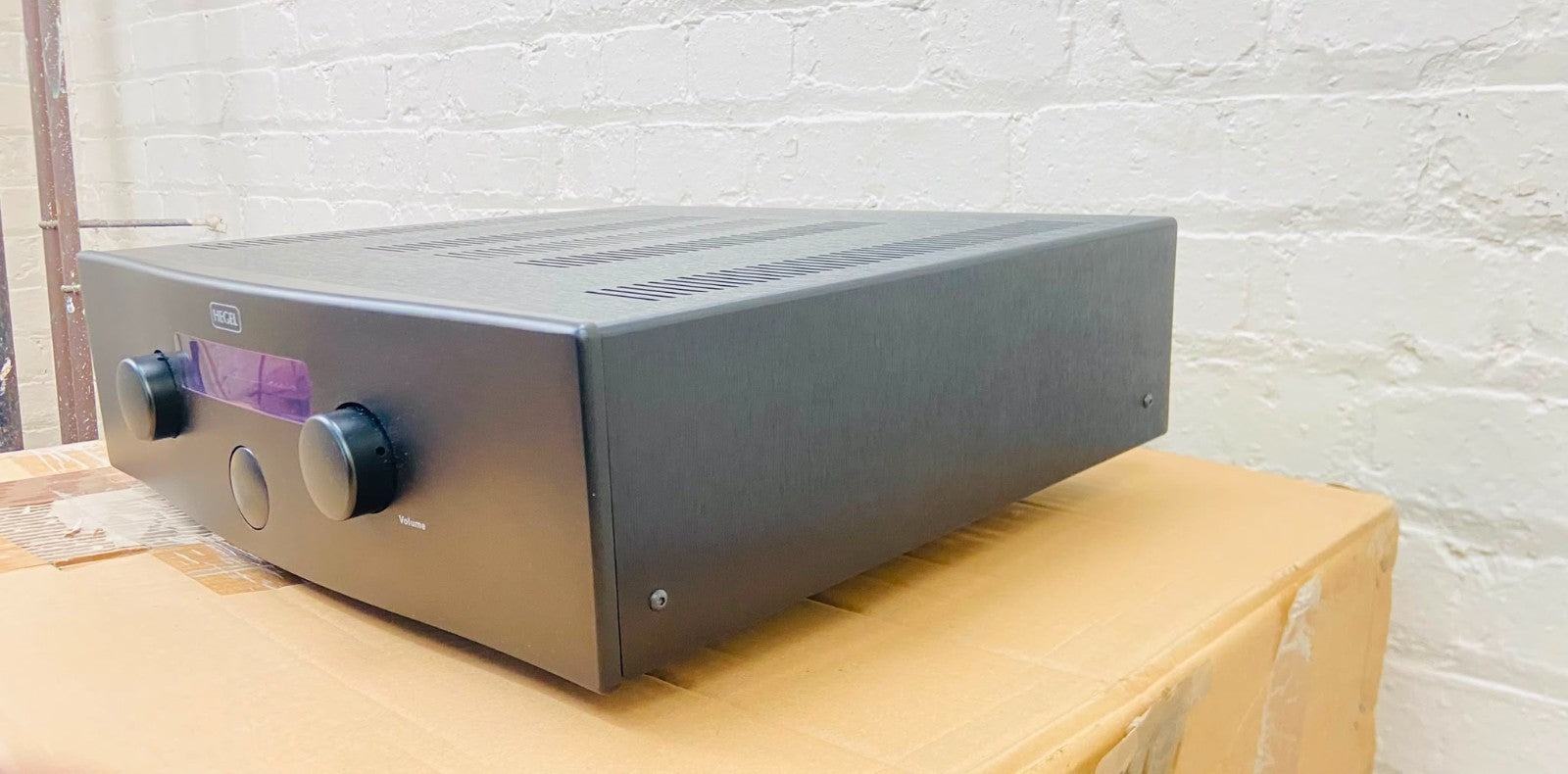 HEGEL H200 INTEGRATED AMPLIFIER