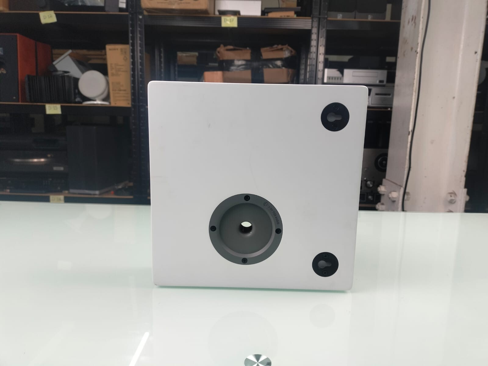 MONITOR AUDIO SOUNDFRAME 3 ON-WALL SPEAKER