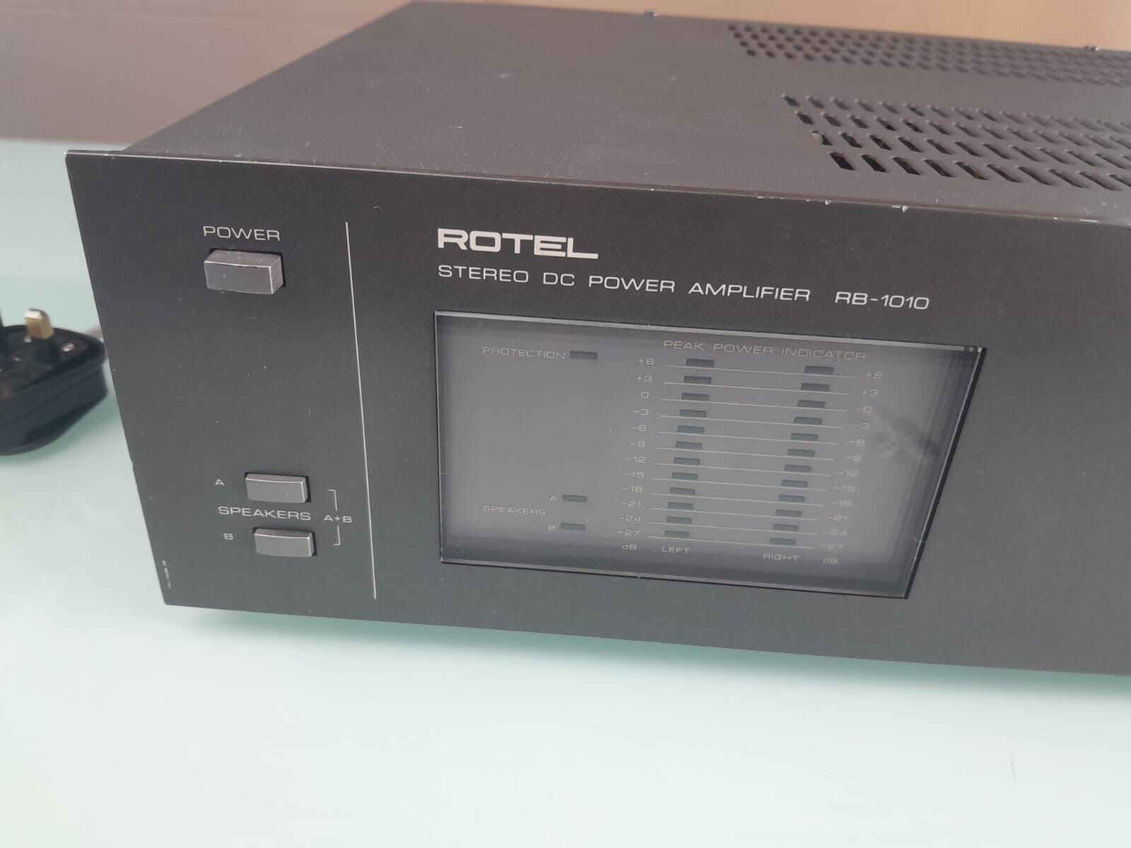 ROTEL RB 1010 STEREO DC POWER AMPLIFIER