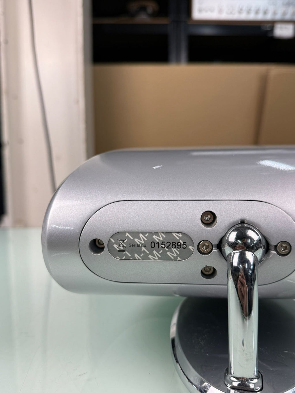 BOWERS & WILKINS B&W M1 MK1 CENTER SPEAKER WITH TABLE STAND