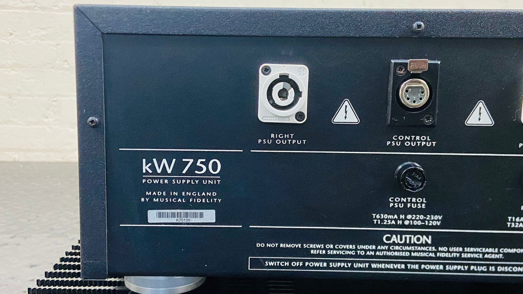 MUSICAL FIDELITY KW 750 POWER AMPLIFIER WITH KW 750 PSU POWER SUPPLY
