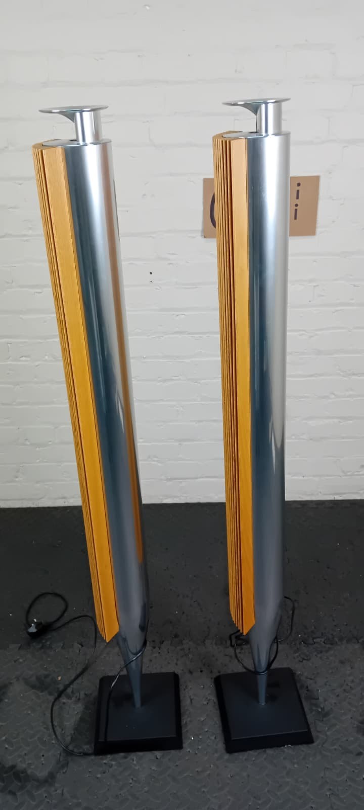 BANG & OLUFSEN B&O BEOLAB 18 FLOOR STANDING ACTIVE SPEAKERS